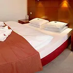 Sonnreich - Thermenhotel Loipersdorf 4* 로이페어스도르프 바이 퓌르스텐펠트