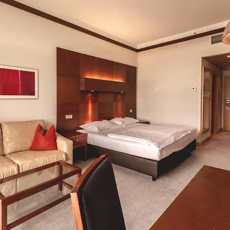 Sonnreich - Thermenhotel Loipersdorf Otel